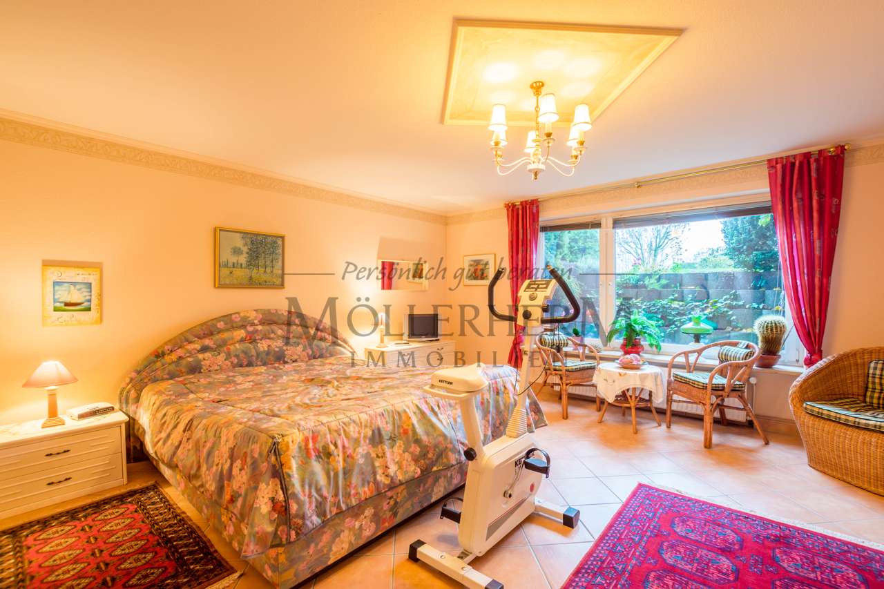 Schlafzimmer.